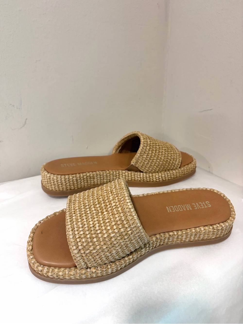 Steve Madden Boardwalk Raffia Platform Sandal - Picture 8 of 9